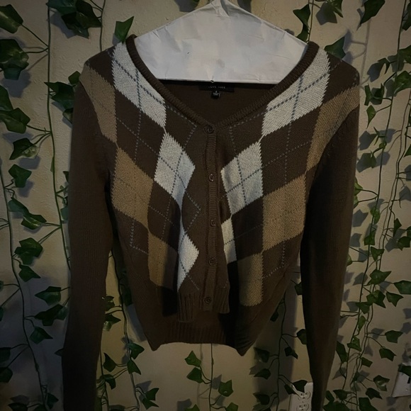 CUTE BROWN SWEATER FACTORY CONNECTION! - Picture 2 of 4
